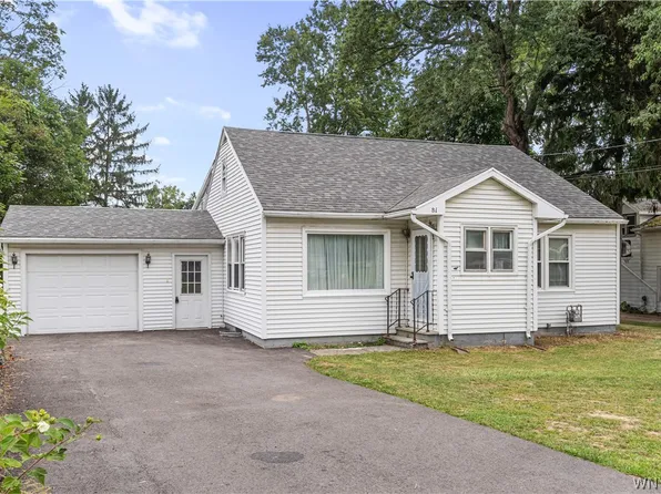 81 S Main St, Castile, NY 14427