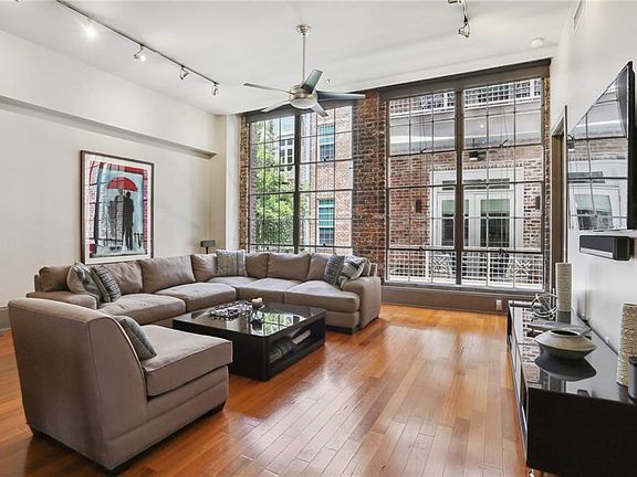 3rd image of 821 Perdido St Suite 2E