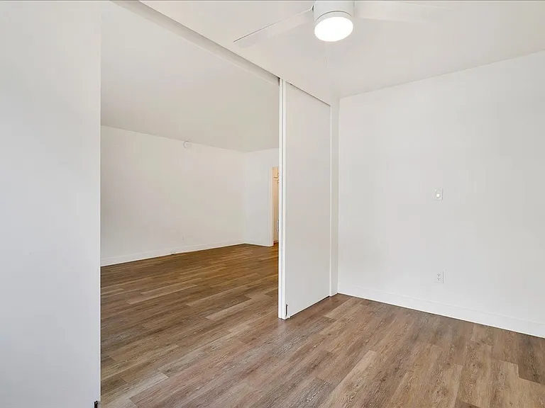 3905 S Stevely Ave #8 — Photo 4