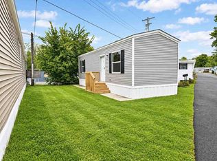 6835 Richmond Rd TRLR 22, Glenwillow, OH 44139