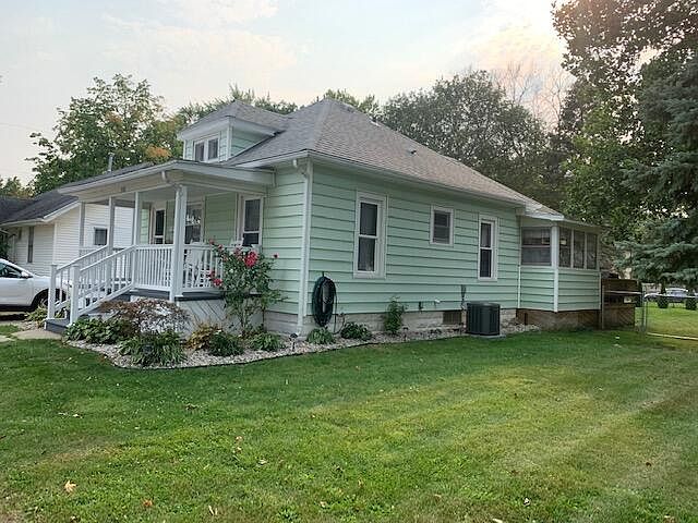 1st image of 502 Sturgis St