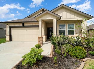 119 Walnut Hill Ct, Anahuac, TX 77514