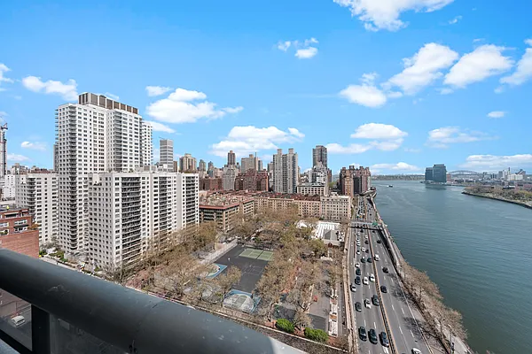 530 East 76th Street #18G in Lenox Hill, Manhattan | StreetEasy
