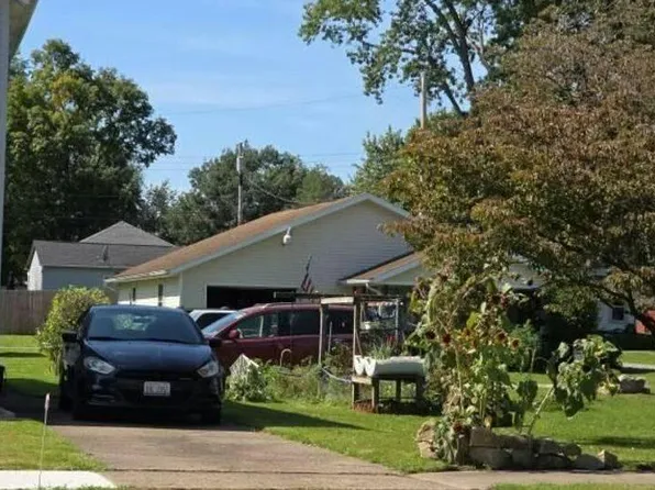 414 Union Ave, Dover, OH 44622