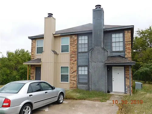 910 N 7th St #B Photo 1 910 N 7th St #B Photo 1