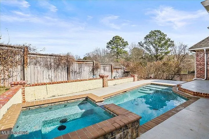 102 Cypress Lake Blvd S — Photo 37