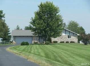 1305 E Tulip Rd, Bloomfield, IN 47424