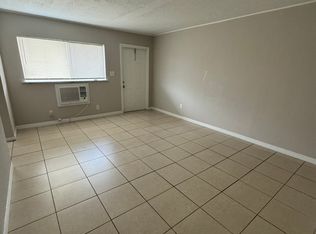 2452 Stella St APT 203, Fort Myers, FL 33901