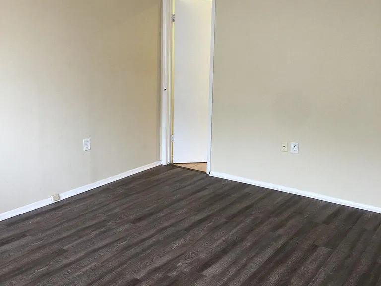216 Gamblewood — Photo 19