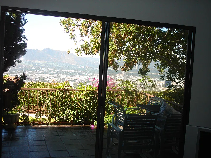Hilltop with 180 degrees view-its absolute paradise — Photo 4