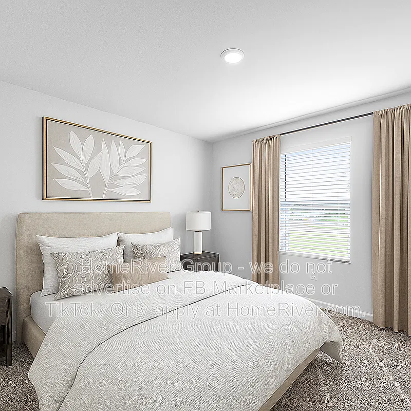 4 bed, 2.5 bath, 2203 sqft, $2,345 — Photo 3