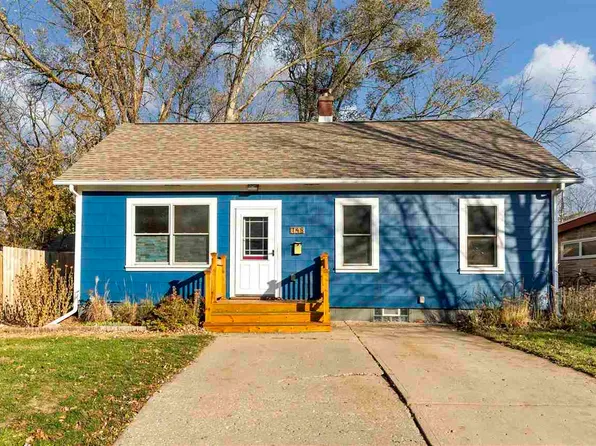748 Grant St, Iowa City, IA 52240
