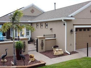 351 Silver Maple Rd, Groveland, FL 34736