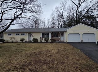 24 Coolidge Street, Windsor Locks, CT 06096