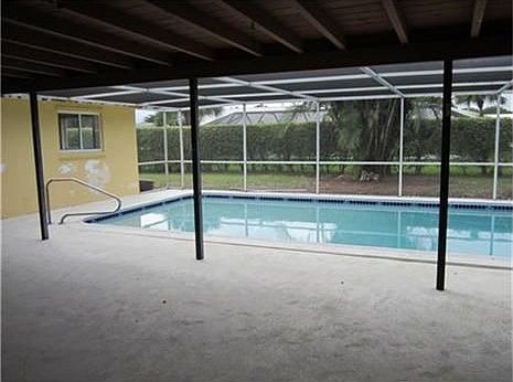 4th image of 2580 NW 106th Ave