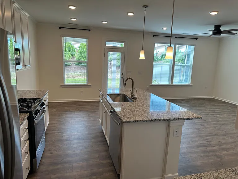 317 Kephart Way — Photo 11