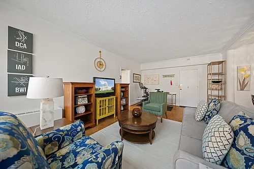 3901 Cathedral Ave NW #209 Photo 1