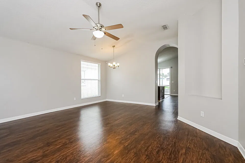 3 bed, 2.0 bath, 1590 sqft, $2,600 — Photo 4