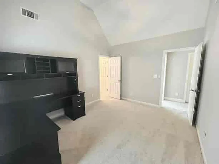 4918 Shallow Creek Trl NE — Photo 26