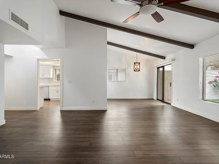 3069 E Cannon Dr — Photo 11