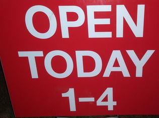 530 Wyss Ridge Dr, Fort Wayne, IN 46819