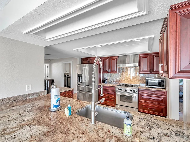 1788 McKay Creek Dr — Photo 12
