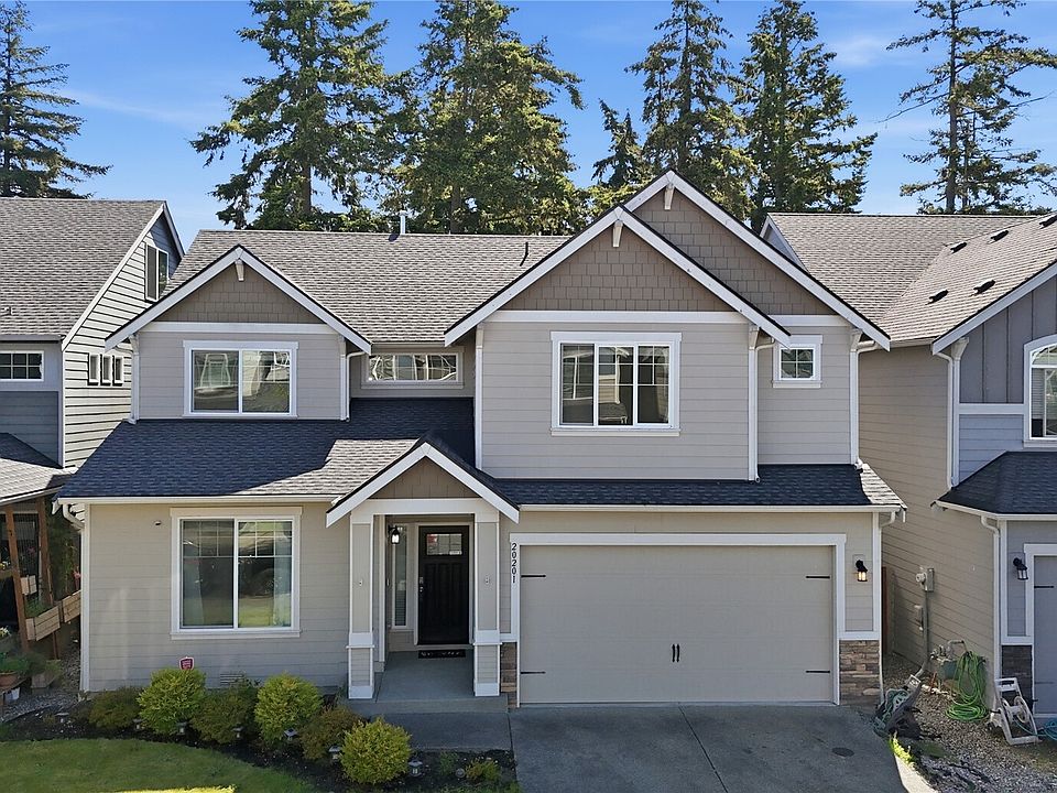 1st image of 20201 20th Avenue E