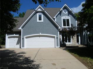 5640 Oakview St, Shawnee, KS 66216