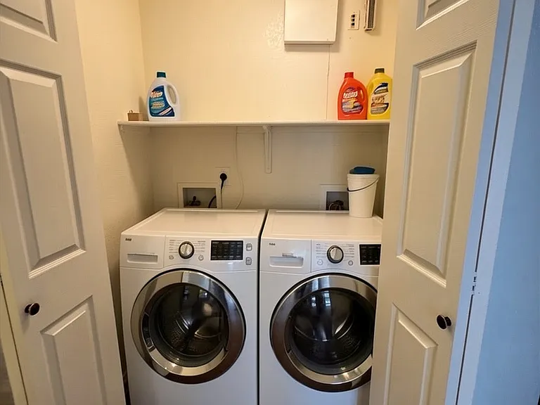 13278 E Alley Spring Dr — Photo 9