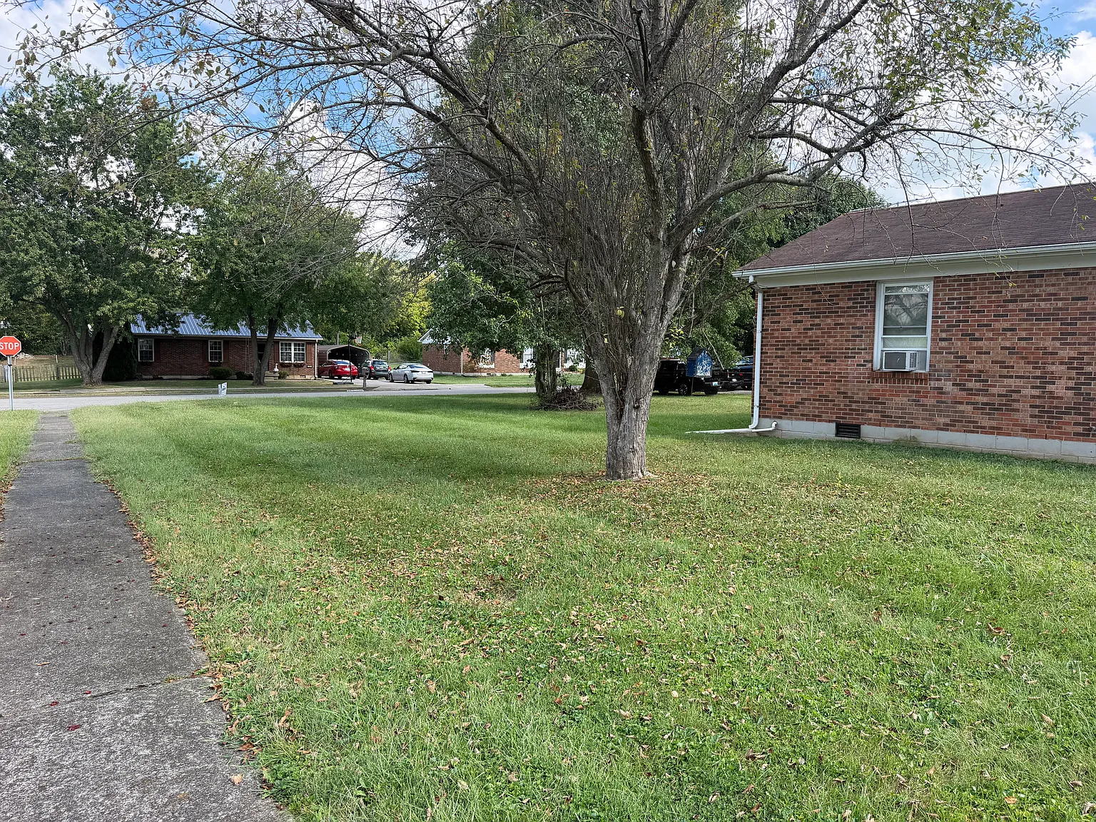3 bed, 1075 sqft, $1,795 — Photo 4