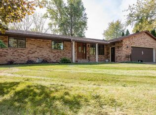 681 S Hickory Ct, Sebewaing, MI 48759