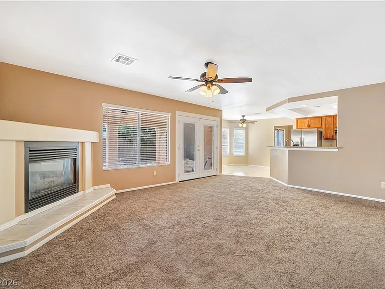 2836 Via Florentine St — Photo 15