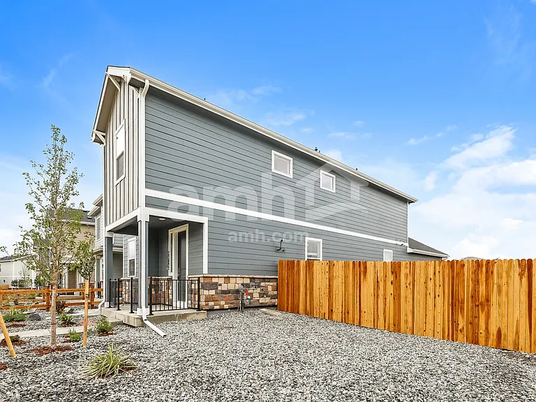 23693 E 3rd Pl — Photo 2