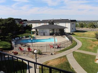 2401 W Canal Dr, Kennewick, WA