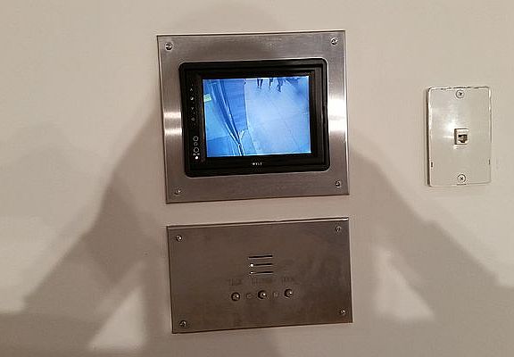 4th image of 164 Grand St APT 1A