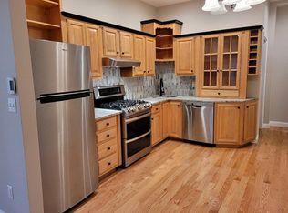 290 E 8th St #1, Boston, MA 02127