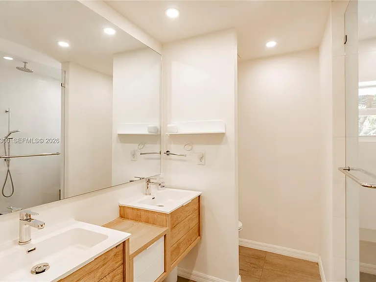 709 Aledo Ave — Photo 26