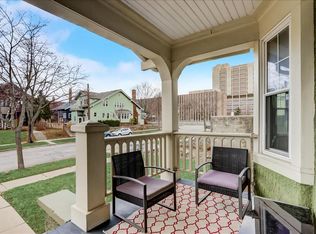 3058 N Murray Ave, Milwaukee, WI 53211