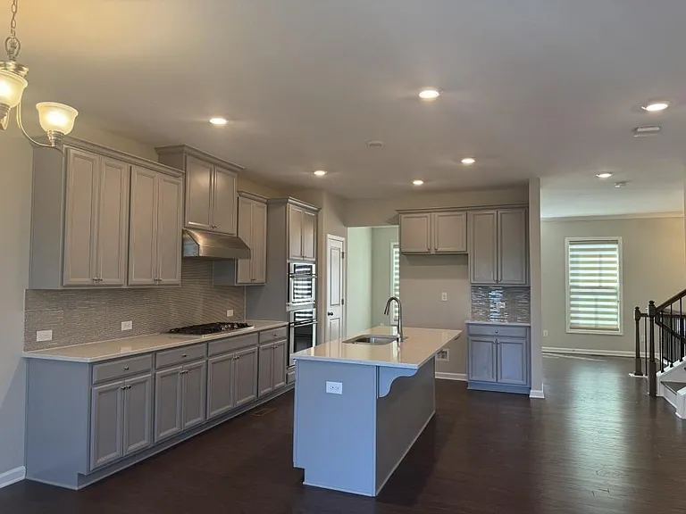 381 Northaven Ave — Photo 4