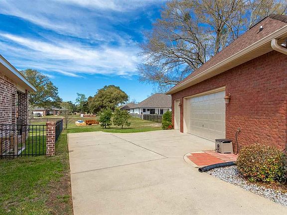 5th image of 5338 Southlake Dr