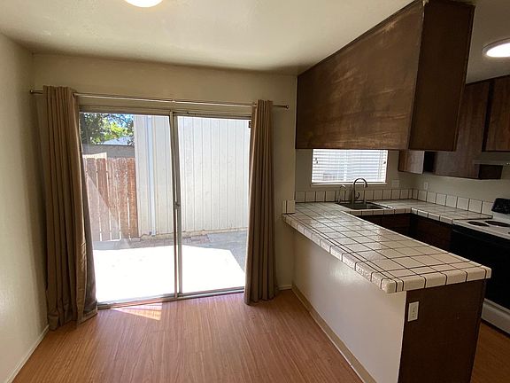 4th image of 1649 Merrill Dr APT 1