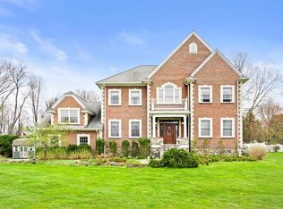 64 Majestic Rdg, Carmel, NY 10512