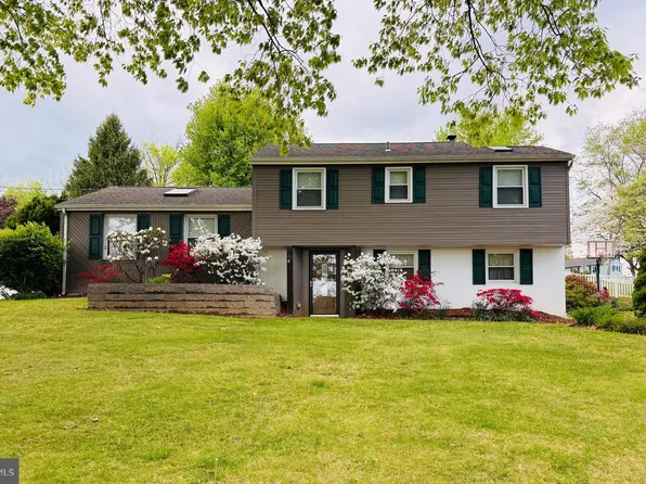 706 Edward Ln, West Chester, PA 19382
