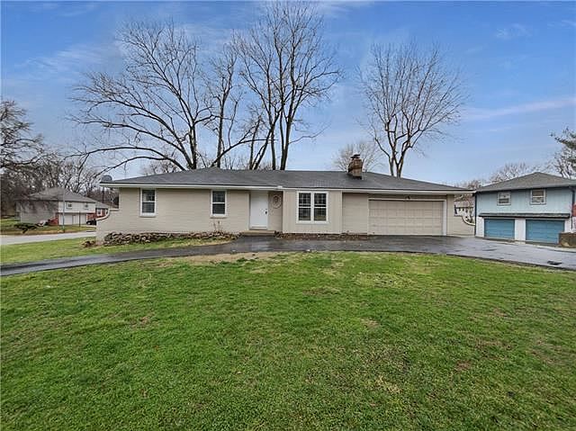 1st image of 10012 Richmond Dr