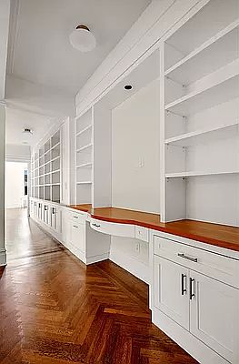 4th image of 220 W 93rd St APT 12C