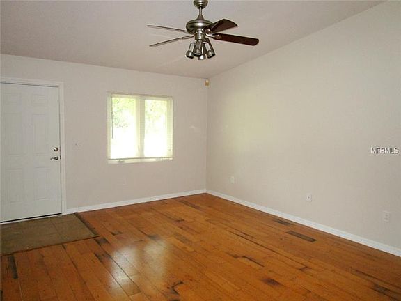 2nd image of 1133 Lotus St
