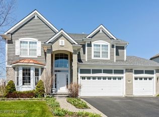 1608 Haig Point Ln, Vernon Hills, IL 60061
