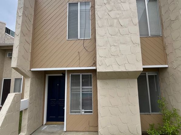 18241 Saint Andrews Dr Unit 304