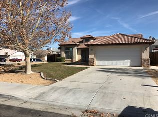 8961 Brekenridge Ave, Hesperia, CA 92344