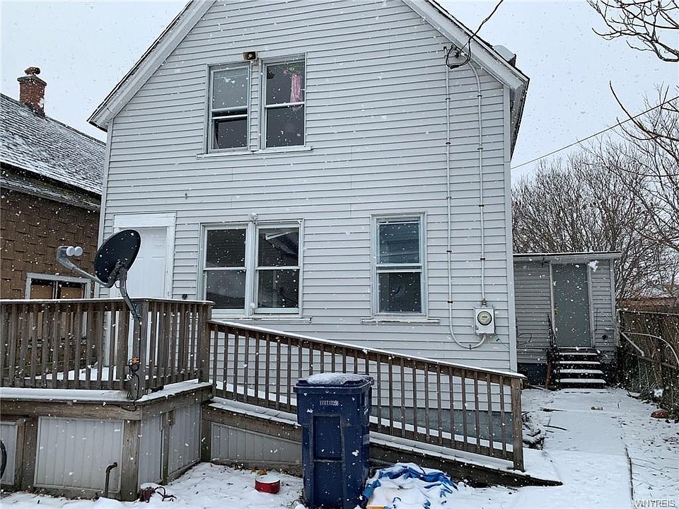 1st image of 12 Krupp Ave #2